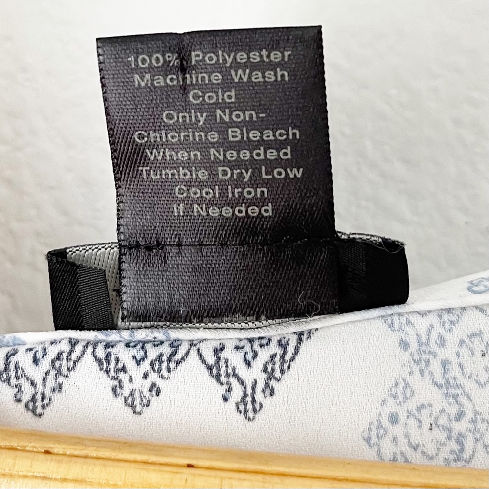 Ann Taylor Patterned Patchwork White Blue Top - image 6